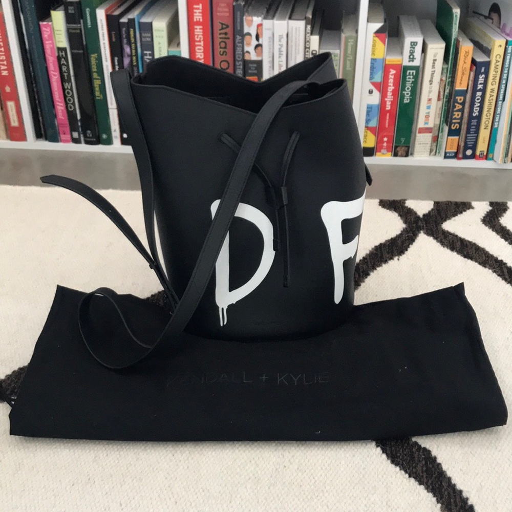 Brand-new Kendall + Kylie Ladie Slang bucket bag